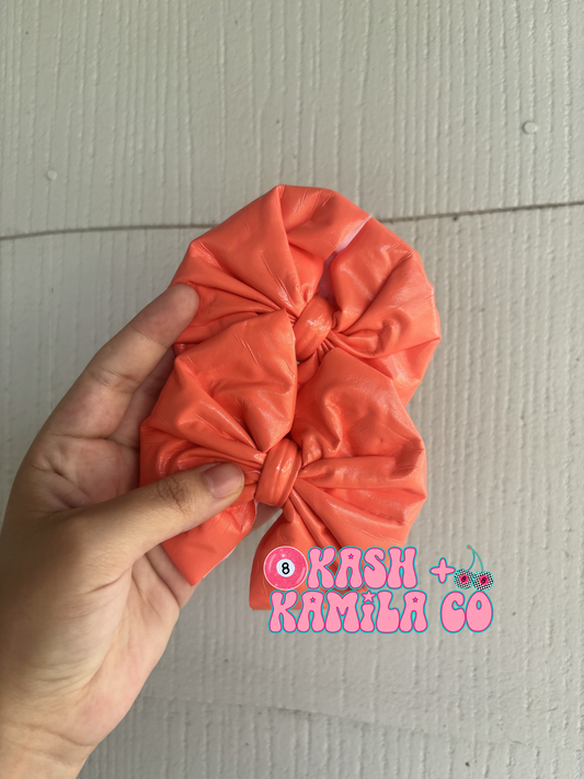 RTS Messy Piggies Coral Plastic / Clip