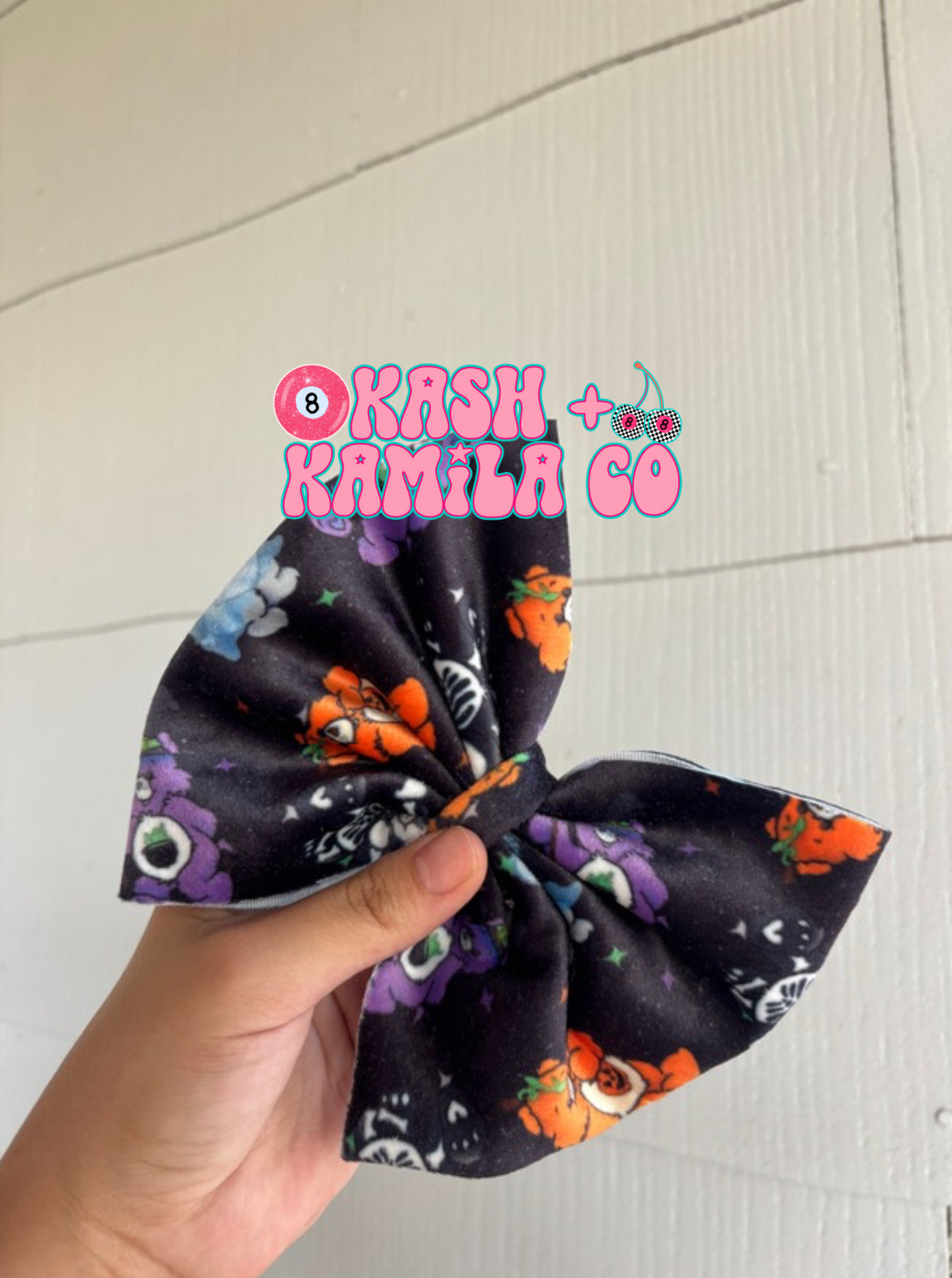 RTS 6” Bow Halloween Carebears / Clip