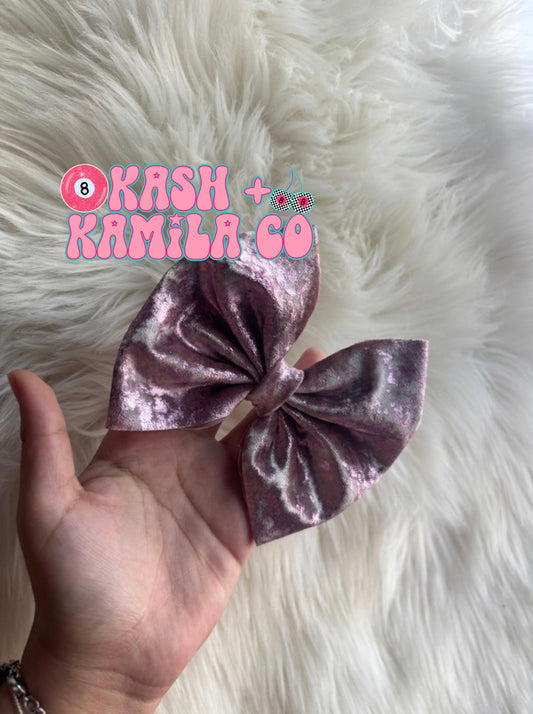 RTS 5” Bow Pink Foil Velvet/Clip